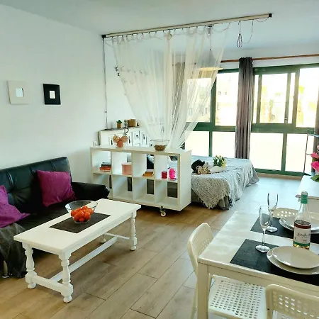 Estudios Center * Corralejo