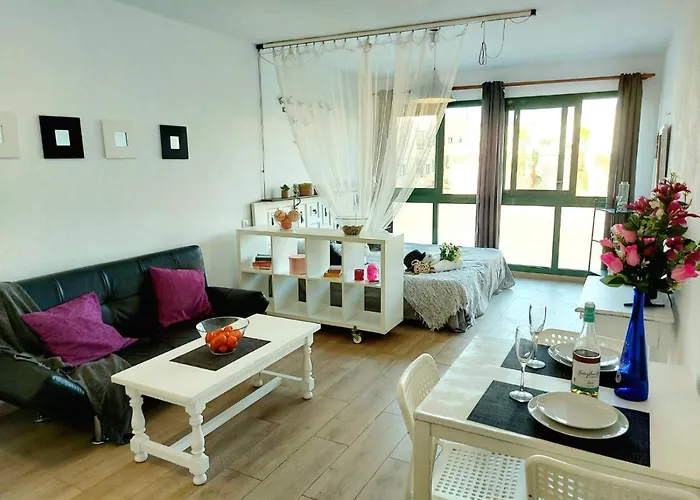 Estudios Center * 科拉雷侯