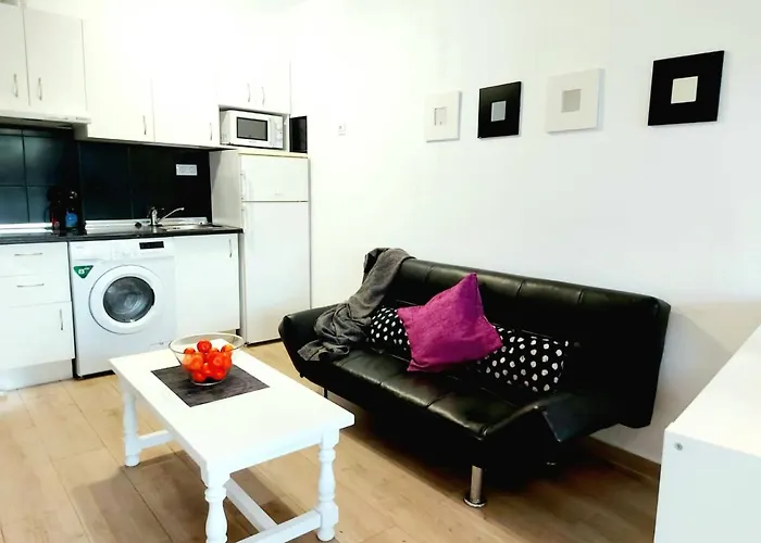 Estudios Center * كوراليهو