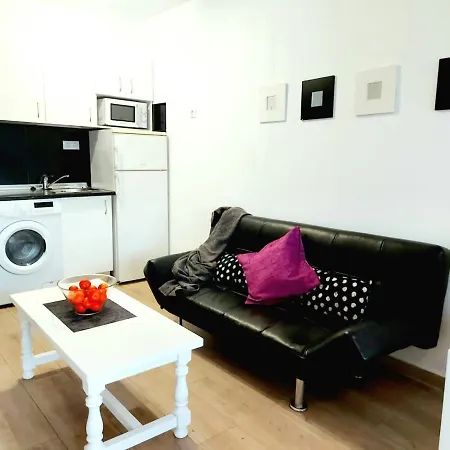 Estudios Center * كوراليهو